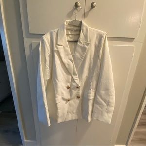New oversized white blazer - size XL